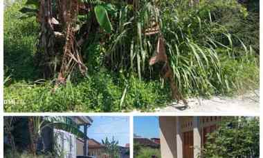 Pekarangan 159m2 Hdp Timur DiColomadu 3,2jt/m2