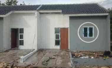 Rumah Dijual di Jl Raya Sampora Kel Sukasari kec serang baru