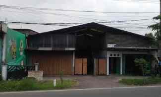 Prospek Bagus Rumah Usaha Raya Gilang Taman, Sidoarjo