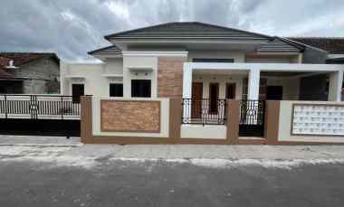 Ready Jual Rumah Siap Huni Megah Luas di Kalasan Jogja