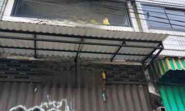 Komersial Dijual di Tembaan