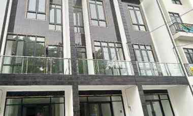 Ruko 4lantai Bonus Rooftop di Rawamangun Jakarta Timur