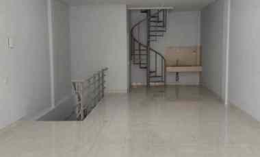 Ruko Patos, Pakuwon City 2 Lantai Siap Huni