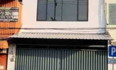 Ruko Peneleh 3 LANTAI, Strategis