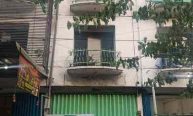 Ruko Raya Ngagel Jalan RAYA, Depan Kali Wonokromo