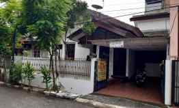 rumah 1 lantai dalam perumahan pondok kelapa