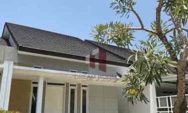 Rumah 1 Lantai Siap Huni dekat Tol Buah Batu Bandung