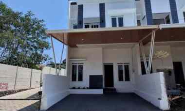 Rumah Dijual di PAKIS