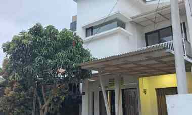 Rumah 2 Lantai di Cilame One Gate System
