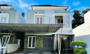 rumah 2 lantai full furnish di godean km 7 5