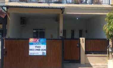 Rumah 2 Lantai Griya Pesona Asri. Rungkut