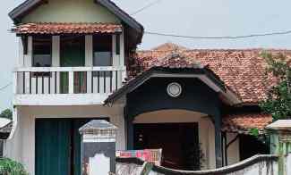 Rumah 2 Lantai Gudang Tempat Usaha di Pabuaran Subang