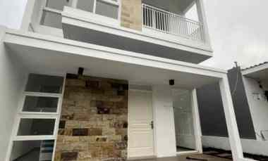 Rumah Dijual di TIRTOMOYO