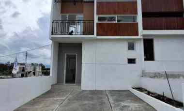 Rumah Dijual di SEKARPURO