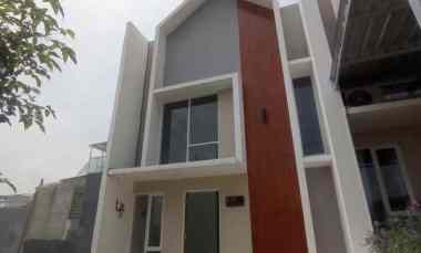 rumah 2 lantai murah model modern dalam cluster elit