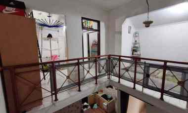 Rumah 2 Lantai Pharmindo Sayap Cijerah, Melong Bandung