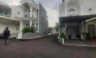 Rumah Dijual di Jl. Cibubur Kelapa Dua wetan