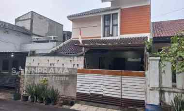 Rumah 2 Lantai Second Pinggir Jalan Serua Ciputat -rn