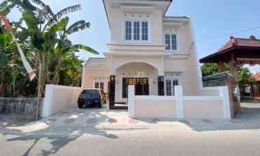 Rumah 2 Lantai, Siap Huni di Banguntapan, Bantul