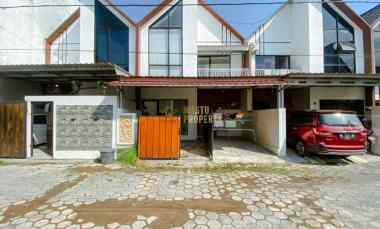 Rumah 2 Lantai Termurah di Prambanan