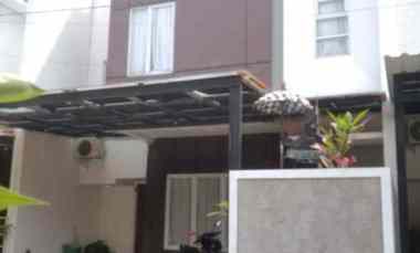 Rumah 2 Lt Secondary dalam Cluster di Cipayung