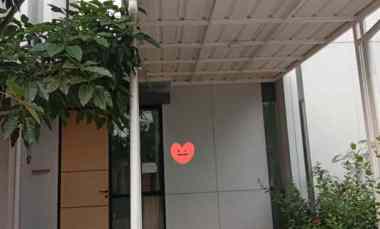 Rumah 2Lantai Modern Minimalis