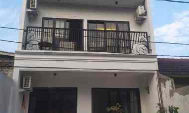 Rumah Dijual di Cluster Perumahan Bintaro Jaya