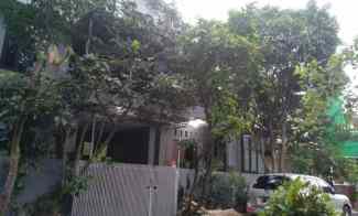 rumah 3 lantai dalam cluster lokasi cilodong depok shm