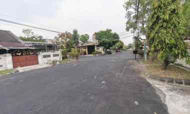 rumah babatan pantai strategis layak huni