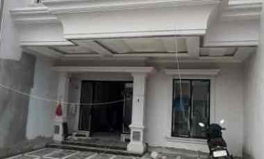 Rumah Baru Siap Huni Akses Jalan 2 Mobil di Kalimulya Depok