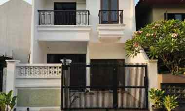 Rumah Dijual di Pondok Bambu