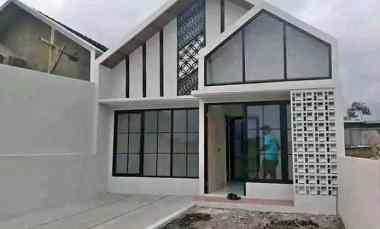 Rumah Dijual di TASIKMADU