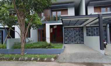 Rumah Baru Modern 2 Lantai dekat Tol Buah Batu Bandung