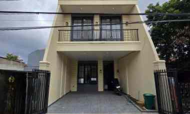 Rumah Baru Non Cluster Plus Rooftop di Cipinang Jaktim