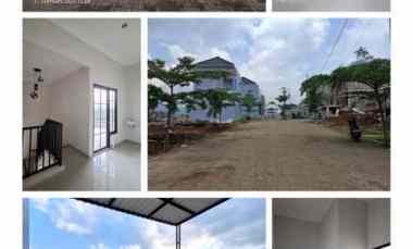 Rumah Baru Pesan Bangun di Pudakpayung