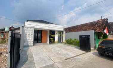 Rumah Baru Proses Bangun dekat Mall Sch