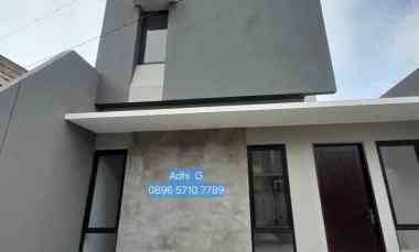 Rumah Dijual di Kembar