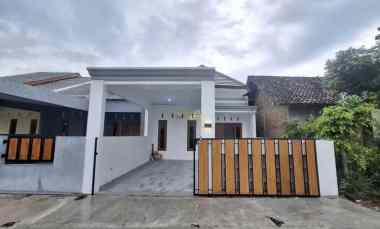 Rumah Baru Siap Huni Harga 400 Jutaan di Prambanan
