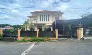 Rumah Besar 2 Lantai Telaga Bodas Karangrejo Semarang