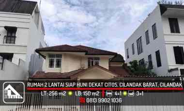 Rumah Cantik 2 Lantai dekat Citos, Cilandak Tengah