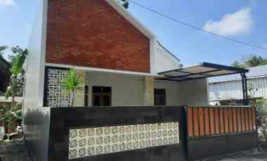 rumah cantik desain modern di bangunjiwo bantul