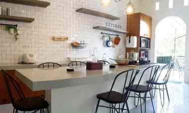 Rumah Cantik Full Furnished di Sentul City, Bogor