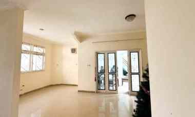 Rumah Cantik Mewah 2 Lantai Raffles Hills Cibubur