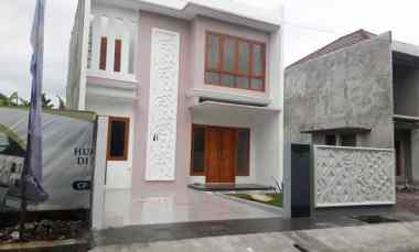 Rumah Cantik Modern 7 menit dari Jogja Expe Center