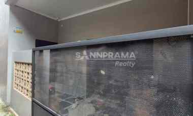 rumah cantik siap huni di pancoran mas akses motor