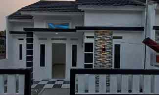 rumah cash modern cukup 1km kestasiun citayam