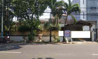 Murah Dijual Rumah Siap Huni Luas 450 meter di Cempaka Putih Raya