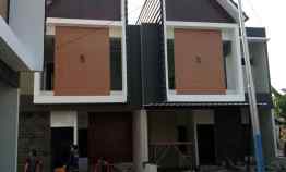 Rumah 2 Lantai Cibubur Jakarta Timur