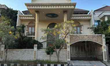 Rumah Classic Margorejo Indah Doble Way