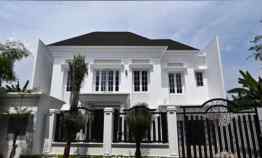 rumah classic mewah jakarta selatan